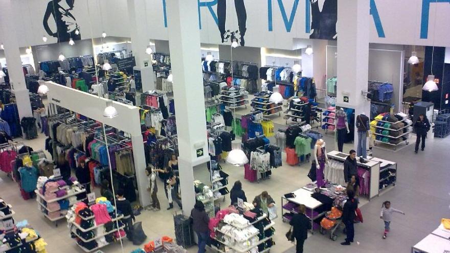 ¡Trae tu Estilo a Primark! Oportunidad de Empleo Disponible